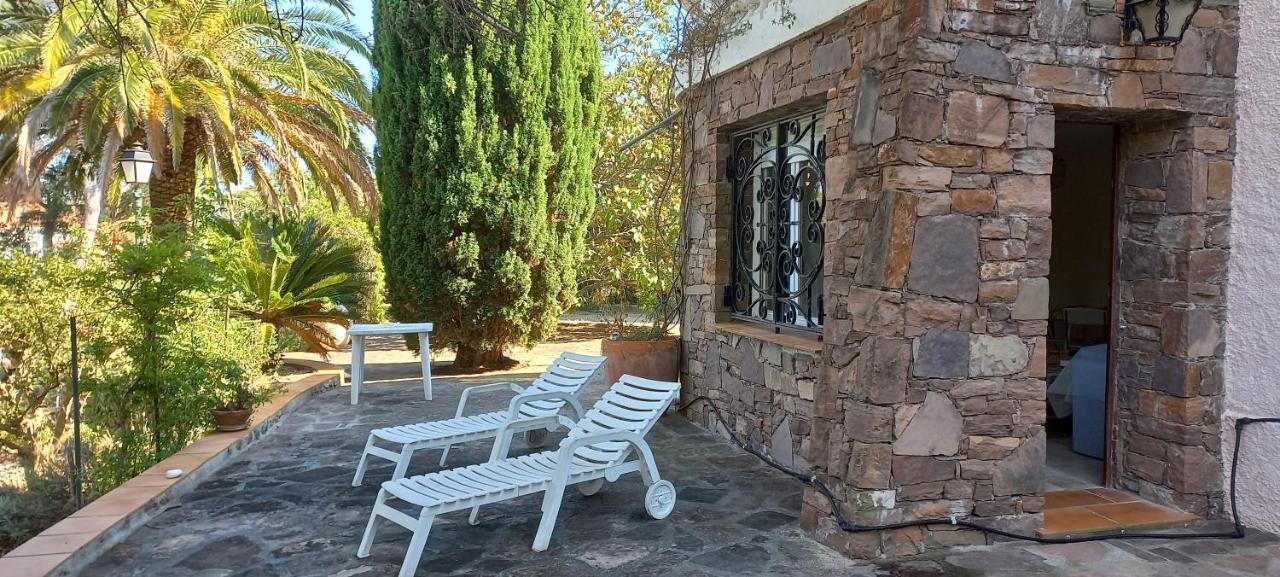 Appartement Et Sa Grande Terrasse En Rez De Jardin Saint Aygulf Exterior foto